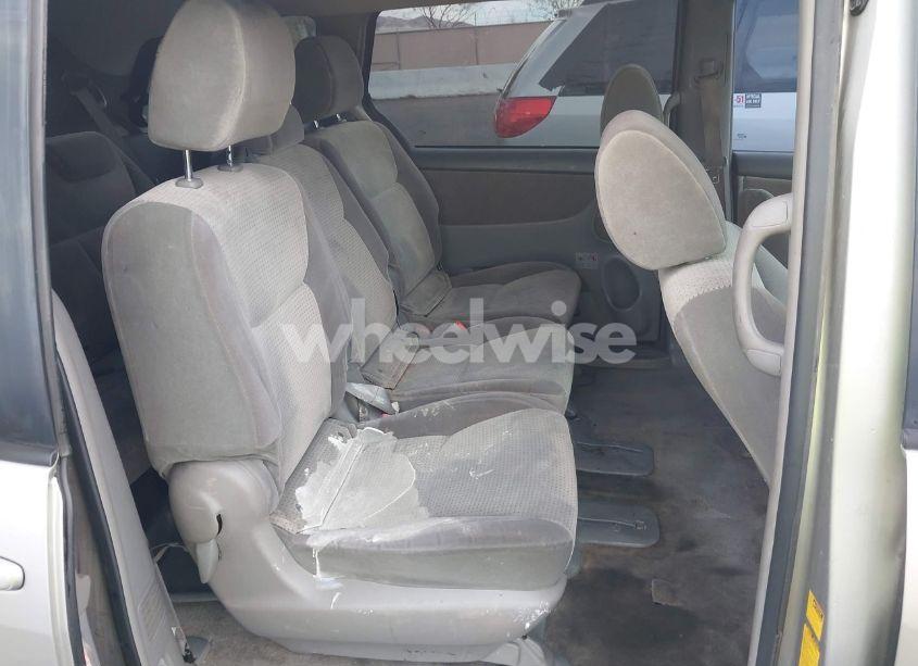 Photo 8 of 2009 Toyota Sienna LE (VIN 5TDZK23C59S251996)