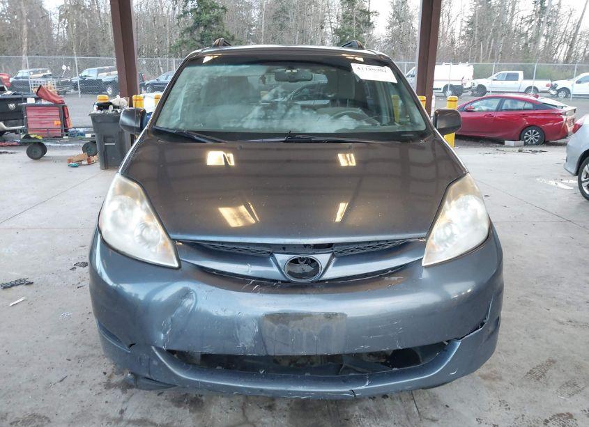 Photo 12 of 2009 Toyota Sienna LE (VIN 5TDZK23C59S279930)