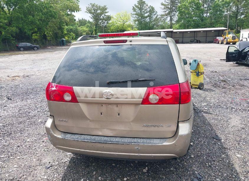 Photo 16 of 2007 Toyota Sienna LE (VIN 5TDZK23C67S013099)
