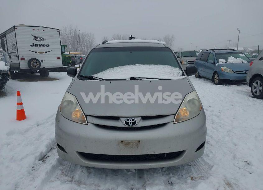 Photo 12 of 2007 Toyota Sienna LE (VIN 5TDZK23C67S032476)