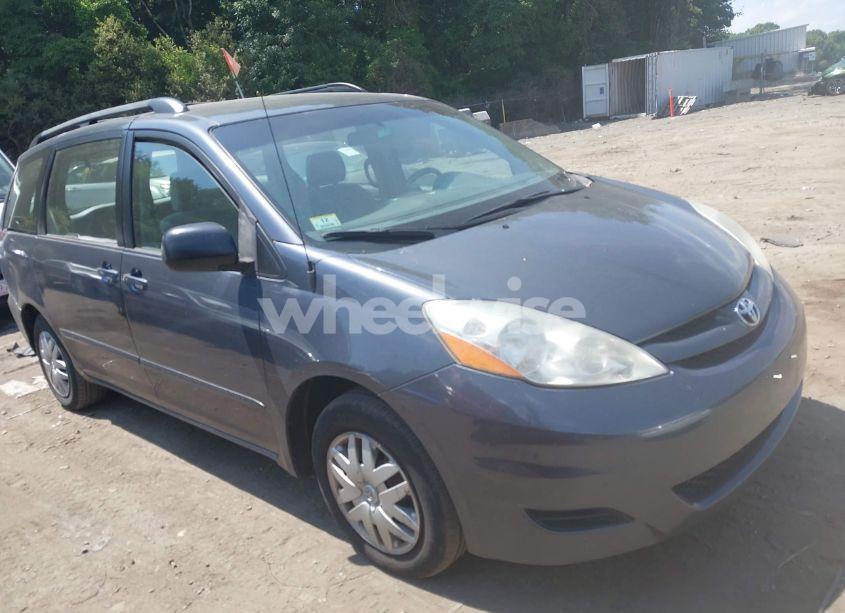 2007 Toyota Sienna CE (VIN 5TDZK23C67S042120) main photo
