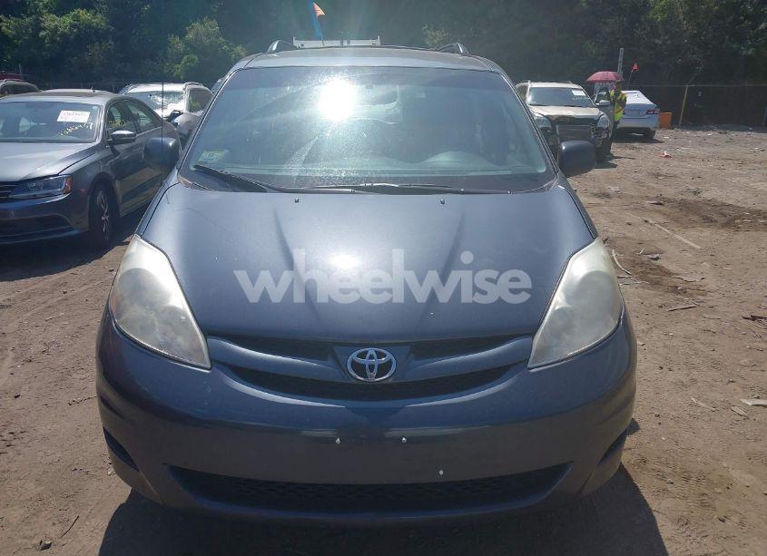 Photo 6 of 2007 Toyota Sienna CE (VIN 5TDZK23C67S042120)