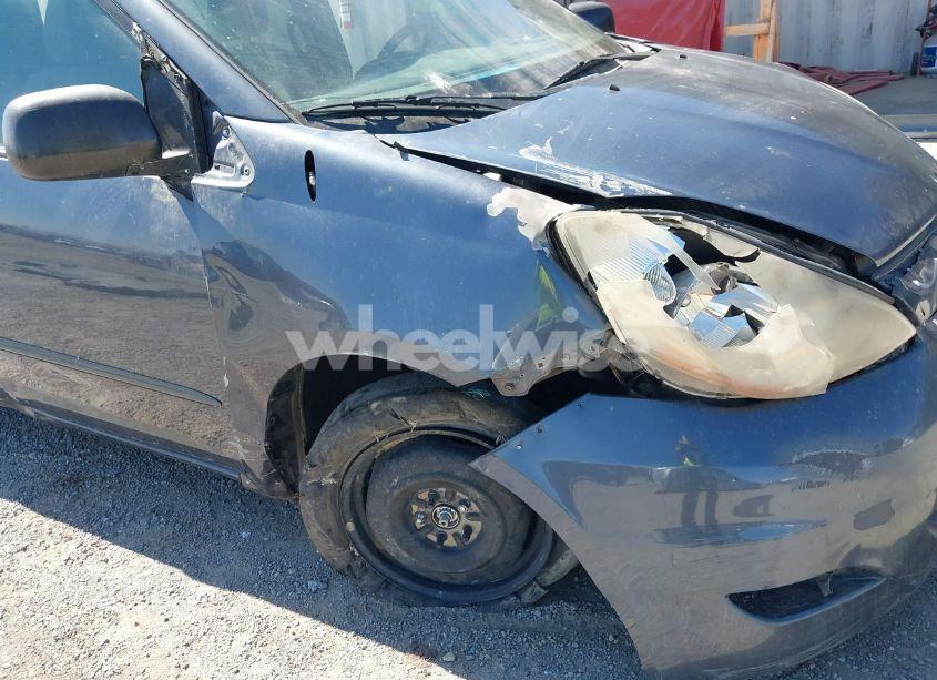 Photo 6 of 2008 Toyota Sienna LE (VIN 5TDZK23C68S161187)