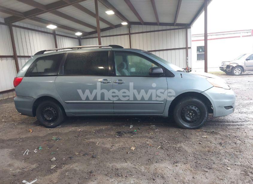 Photo 13 of 2008 Toyota Sienna LE (VIN 5TDZK23C68S182685)