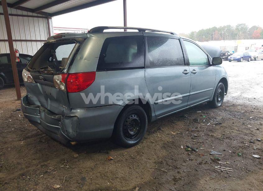 Photo 4 of 2008 Toyota Sienna LE (VIN 5TDZK23C68S182685)