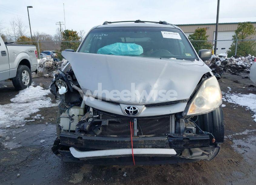 Photo 13 of 2008 Toyota Sienna LE (VIN 5TDZK23C68S225308)