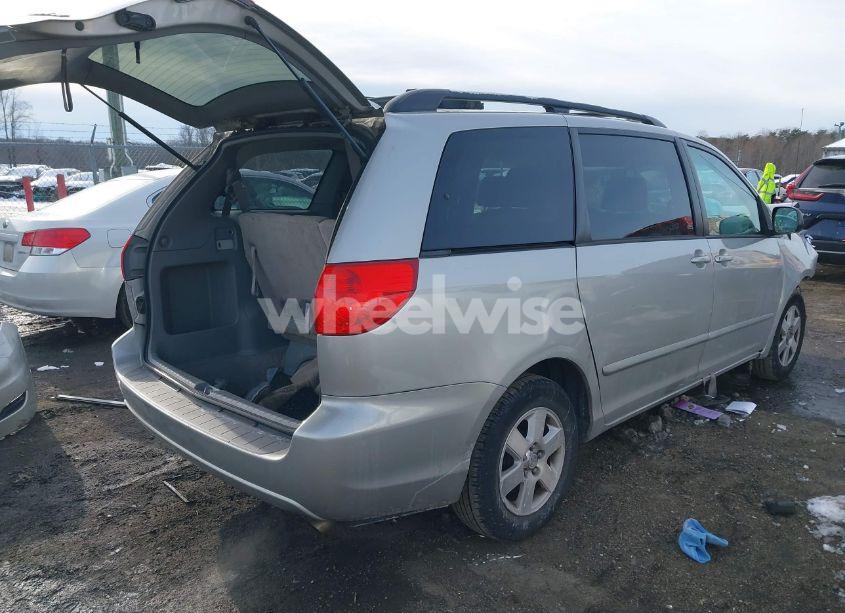 Photo 4 of 2008 Toyota Sienna LE (VIN 5TDZK23C68S225308)