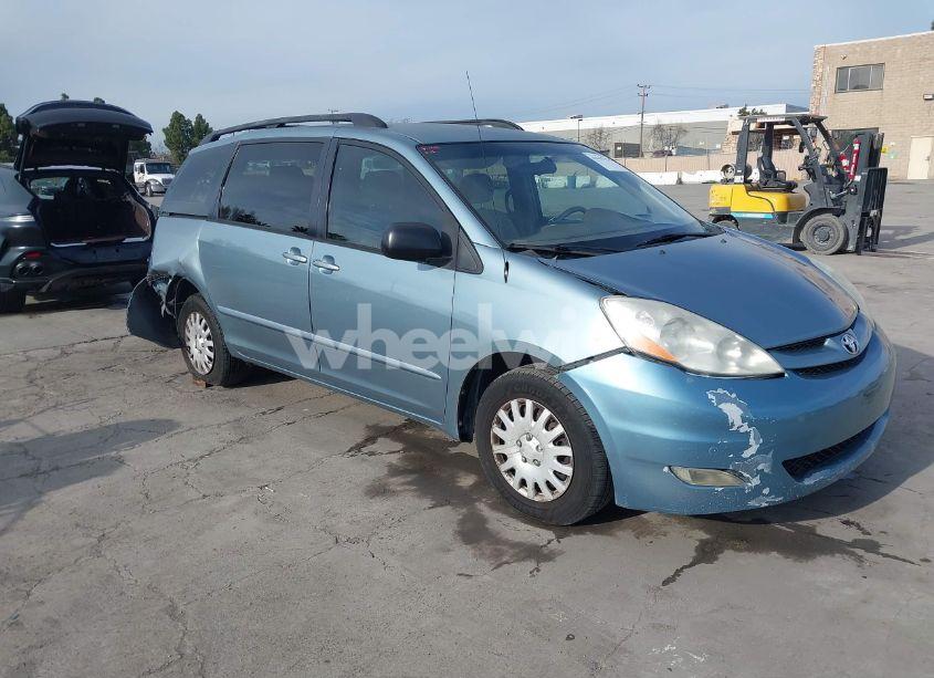 2008 Toyota Sienna CE/LE (VIN 5TDZK23C68SI86994) main photo