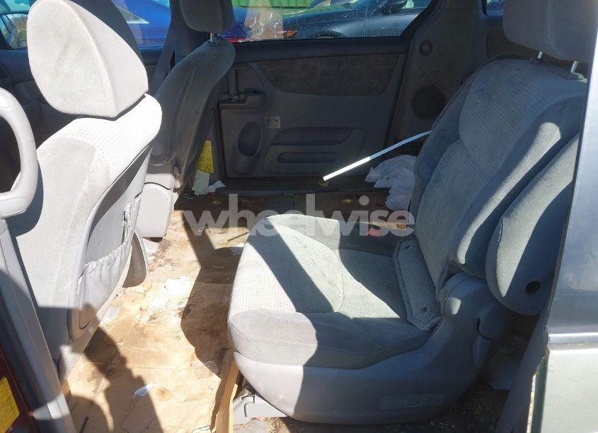 Photo 8 of 2009 Toyota Sienna LE (VIN 5TDZK23C69S237881)