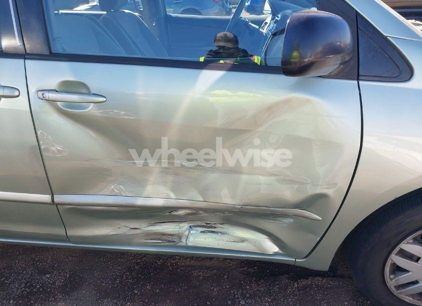 Photo 6 of 2009 Toyota Sienna CE (VIN 5TDZK23C69S240148)