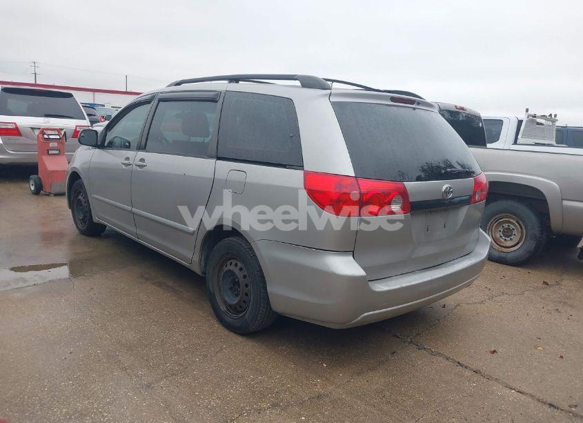 Photo 3 of 2009 Toyota Sienna CE (VIN 5TDZK23C69S242935)