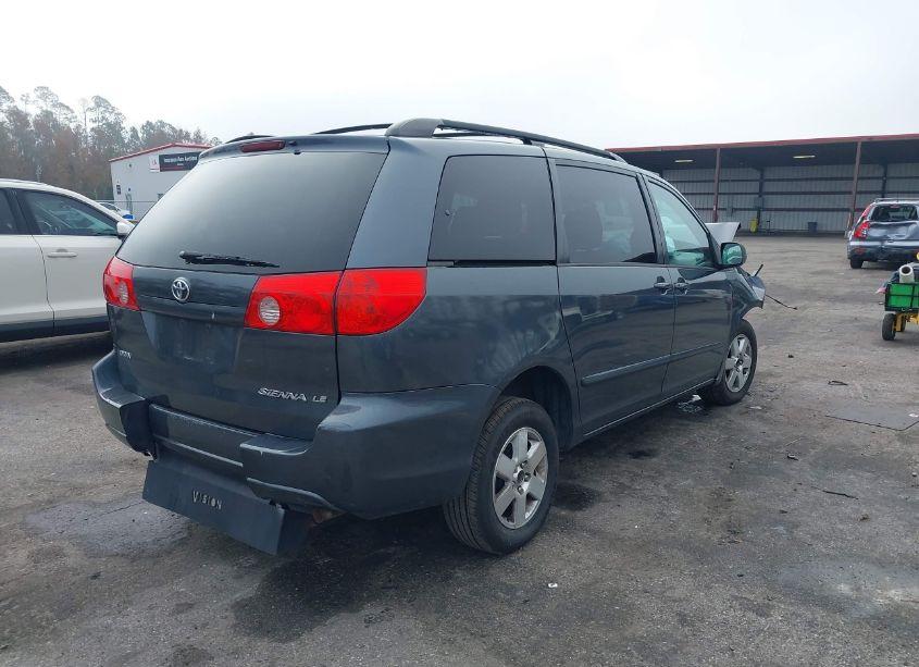 Photo 4 of 2009 Toyota Sienna LE (VIN 5TDZK23C69S262621)