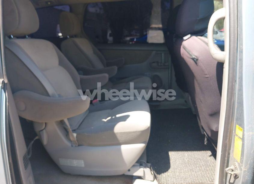 Photo 8 of 2009 Toyota Sienna LE (VIN 5TDZK23C69S278172)