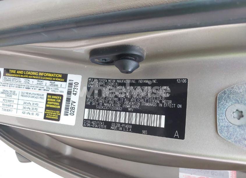 Photo 9 of 2007 Toyota Sienna LE (VIN 5TDZK23C77S009062)