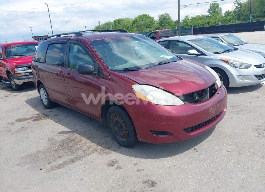 2007 Toyota Sienna LE (VIN 5TDZK23C77S050520) main photo