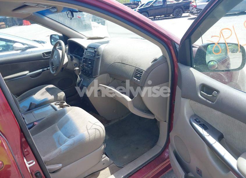 Photo 5 of 2007 Toyota Sienna LE (VIN 5TDZK23C77S050520)