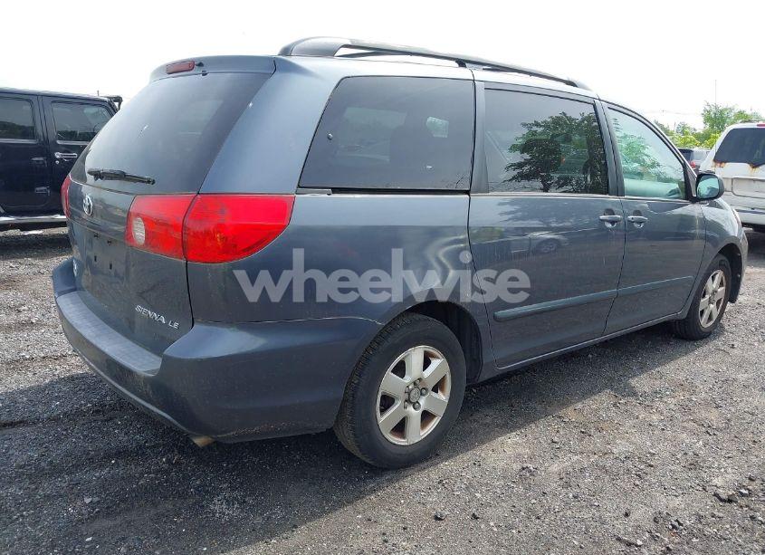 Photo 4 of 2007 Toyota Sienna CE/LE (VIN 5TDZK23C77S060464)
