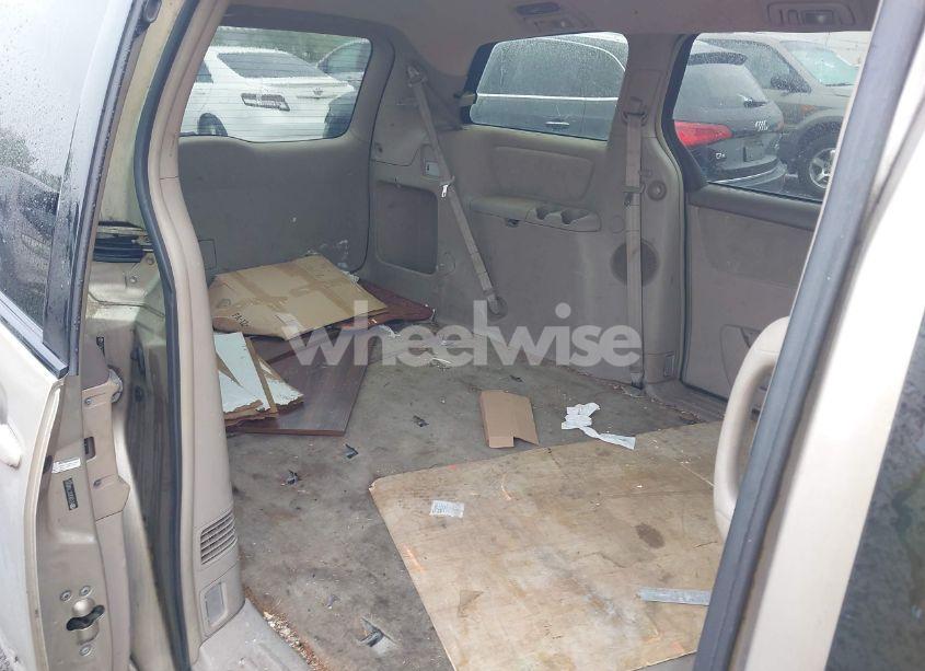 Photo 8 of 2007 Toyota Sienna CE/LE (VIN 5TDZK23C77S069262)