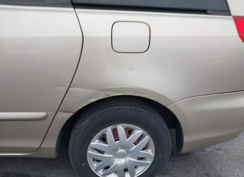 Photo 6 of 2007 Toyota Sienna LE (VIN 5TDZK23C77S081041)