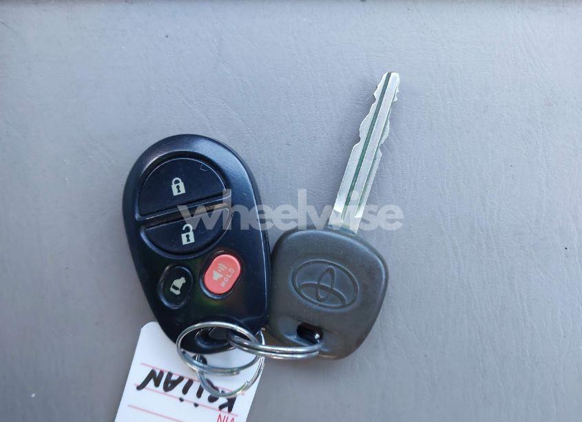 Photo 11 of 2007 Toyota Sienna LE (VIN 5TDZK23C77S083677)