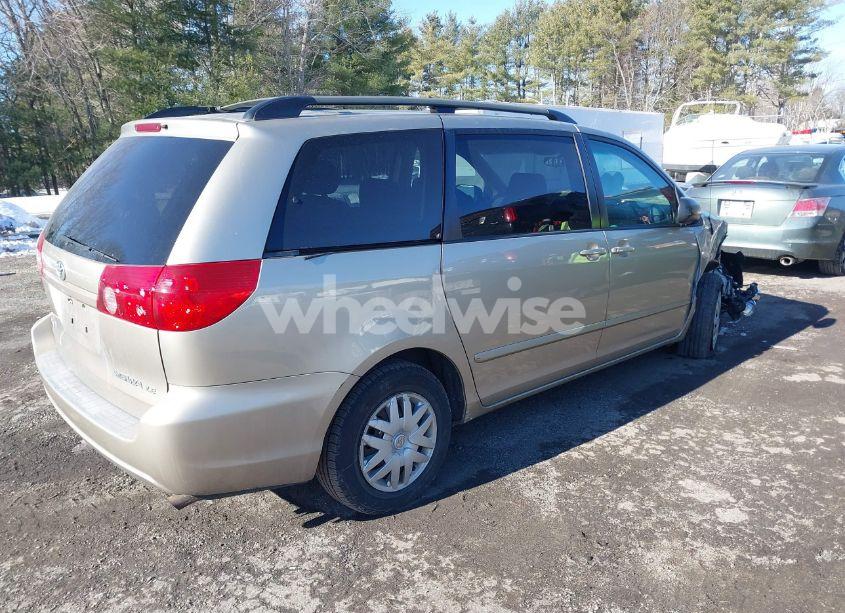 Photo 4 of 2007 Toyota Sienna LE (VIN 5TDZK23C77S083677)