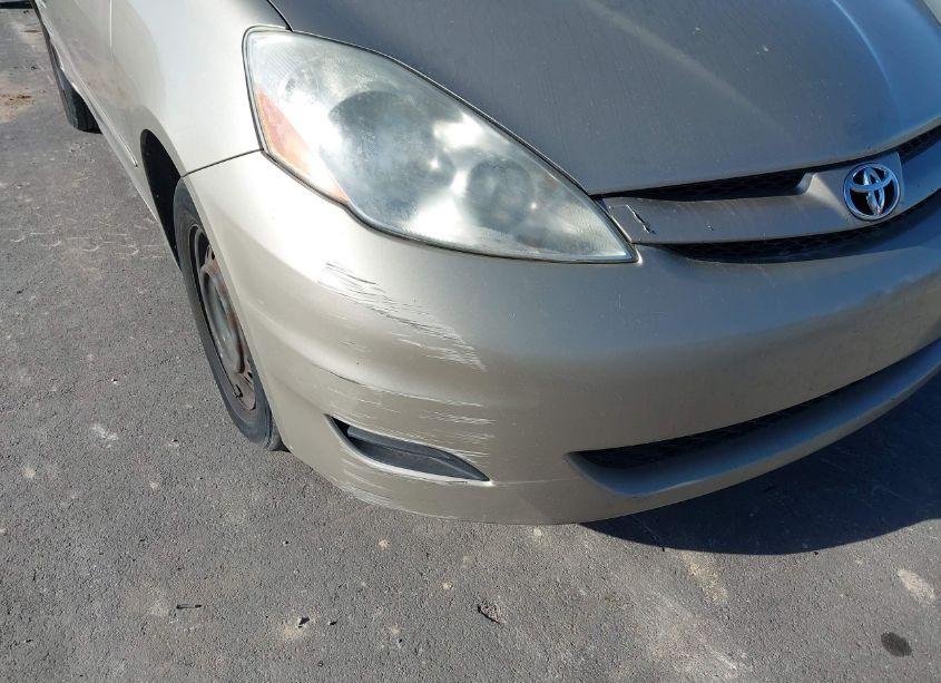 Photo 13 of 2007 Toyota Sienna CE (VIN 5TDZK23C77S091438)