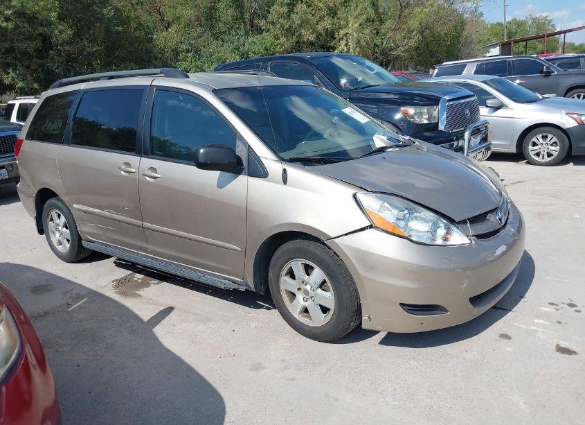 2008 Toyota Sienna LE (VIN 5TDZK23C78S100754) main photo