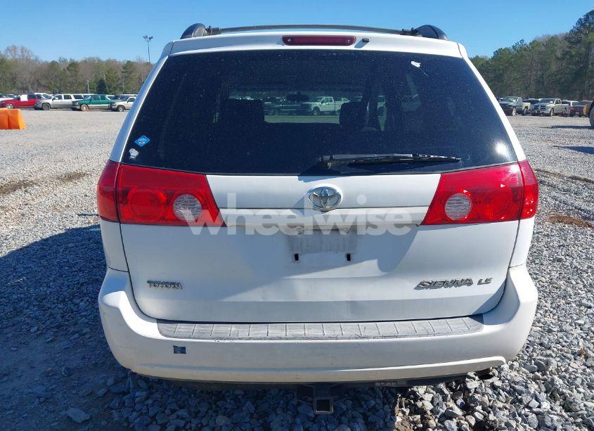 Photo 13 of 2008 Toyota Sienna LE (VIN 5TDZK23C78S130773)