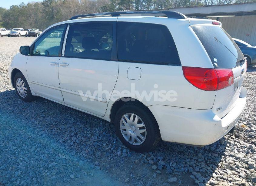 Photo 3 of 2008 Toyota Sienna LE (VIN 5TDZK23C78S130773)