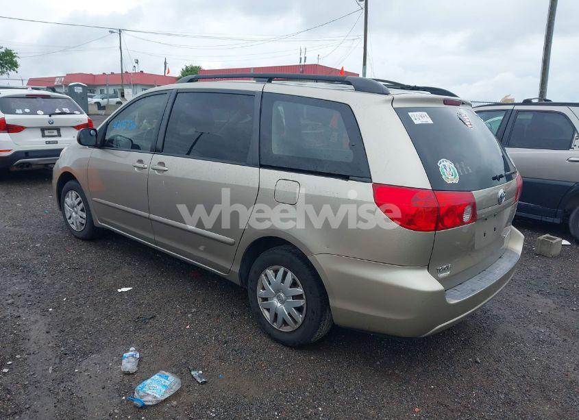 Photo 3 of 2008 Toyota Sienna LE (VIN 5TDZK23C78S135116)