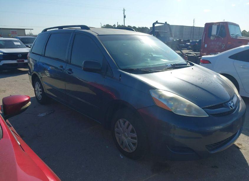 2008 Toyota Sienna LE (VIN 5TDZK23C78S146357) main photo