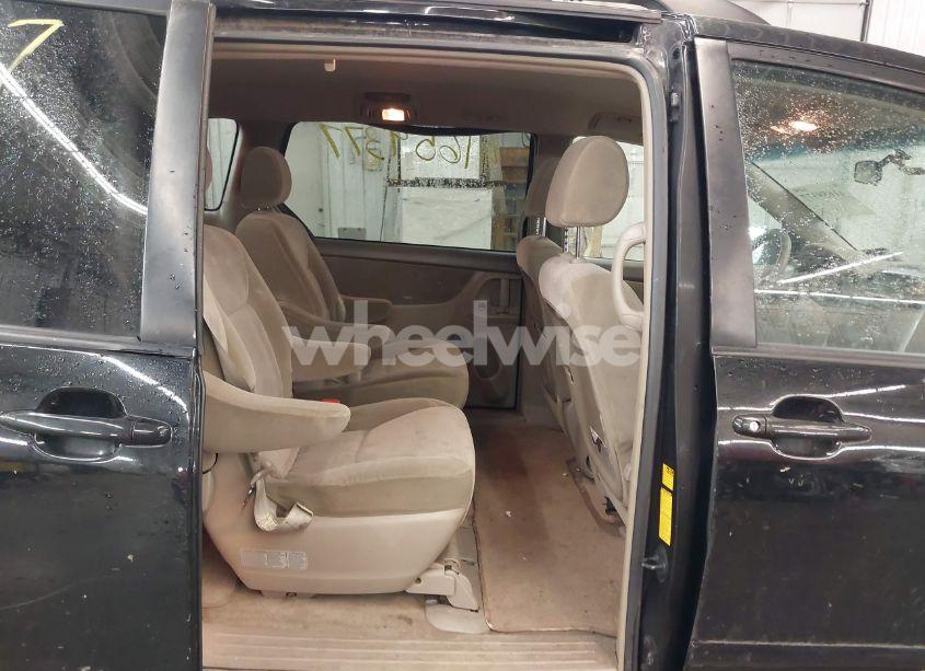 Photo 8 of 2008 Toyota Sienna LE (VIN 5TDZK23C78S162445)