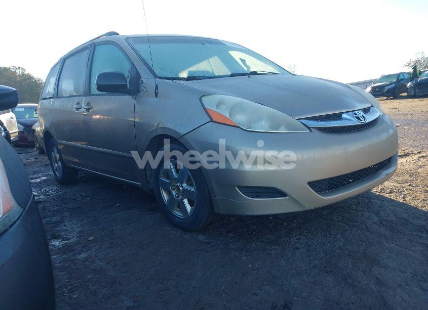 2008 Toyota Sienna LE (VIN 5TDZK23C78S176555) main photo