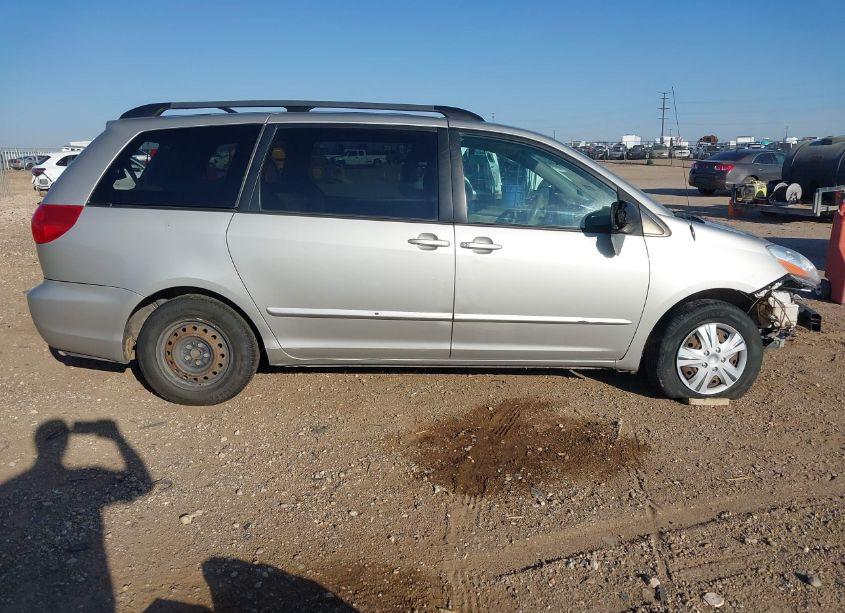 Photo 12 of 2008 Toyota Sienna LE (VIN 5TDZK23C78S180704)