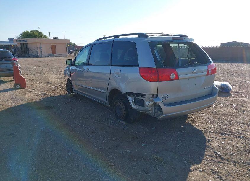 Photo 3 of 2008 Toyota Sienna LE (VIN 5TDZK23C78S180704)