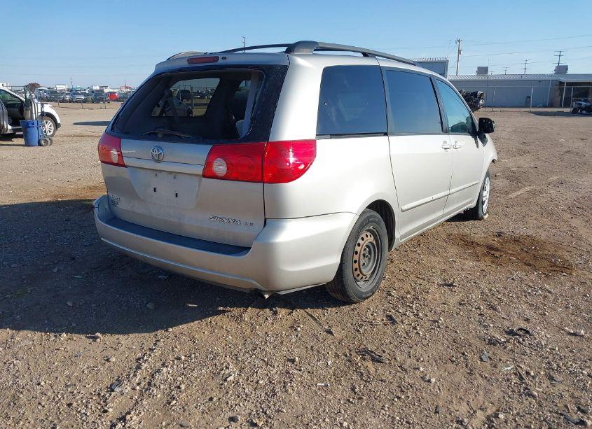 Photo 4 of 2008 Toyota Sienna LE (VIN 5TDZK23C78S180704)