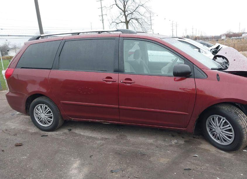 Photo 13 of 2008 Toyota Sienna LE (VIN 5TDZK23C78S189659)