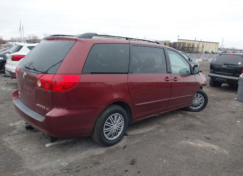 Photo 4 of 2008 Toyota Sienna LE (VIN 5TDZK23C78S189659)