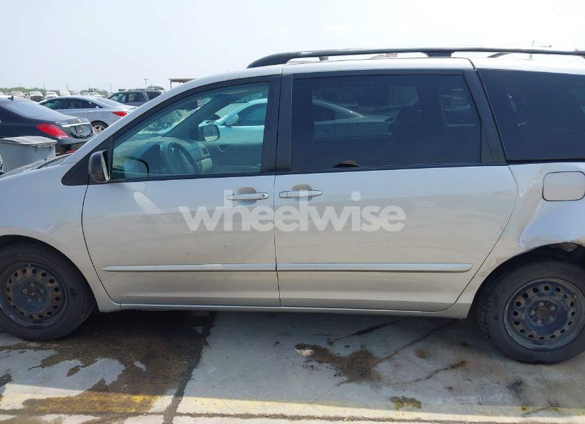 Photo 14 of 2008 Toyota Sienna LE (VIN 5TDZK23C78S192822)