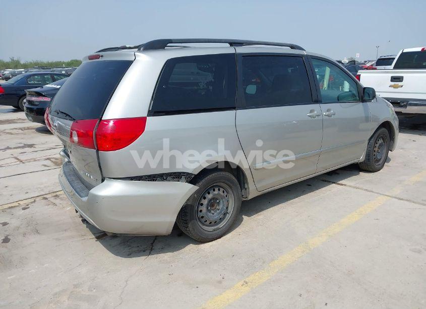 Photo 4 of 2008 Toyota Sienna LE (VIN 5TDZK23C78S192822)