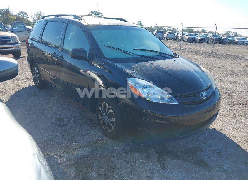 2008 Toyota Sienna LE (VIN 5TDZK23C78S194750) main photo