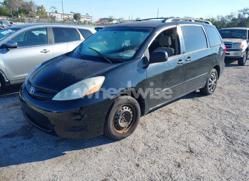 Photo 2 of 2008 Toyota Sienna LE (VIN 5TDZK23C78S194750)