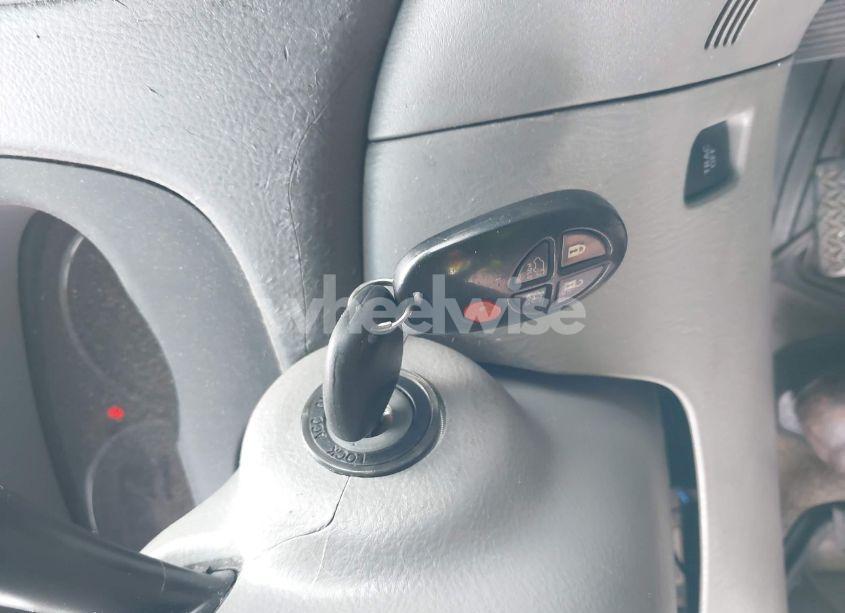 Photo 11 of 2008 Toyota Sienna CE (VIN 5TDZK23C78S200305)