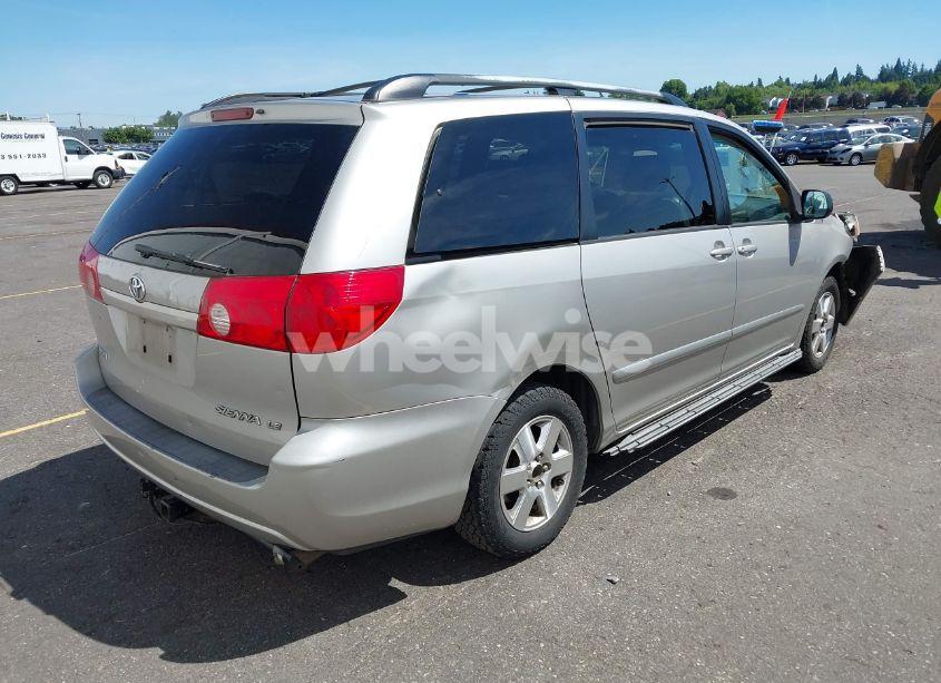 Photo 4 of 2008 Toyota Sienna LE (VIN 5TDZK23C78S201129)