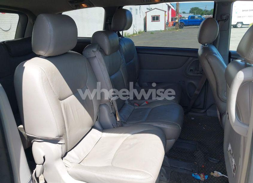 Photo 8 of 2008 Toyota Sienna LE (VIN 5TDZK23C78S201129)
