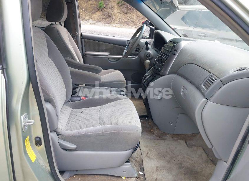 Photo 5 of 2009 Toyota Sienna CE/LE (VIN 5TDZK23C79S248971)