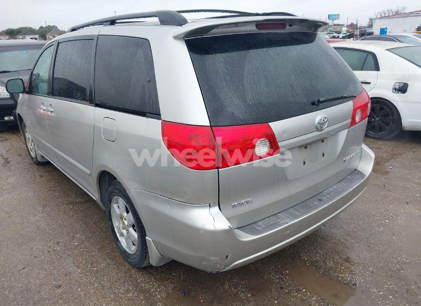 Photo 3 of 2007 Toyota Sienna LE (VIN 5TDZK23C87S015064)