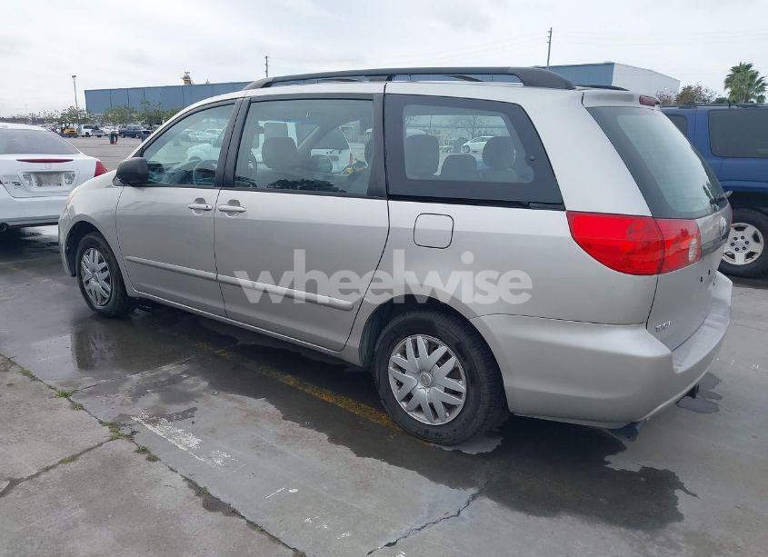 Photo 3 of 2007 Toyota Sienna CE (VIN 5TDZK23C87S016795)