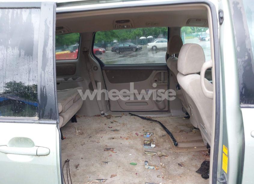 Photo 8 of 2007 Toyota Sienna LE (VIN 5TDZK23C87S031569)