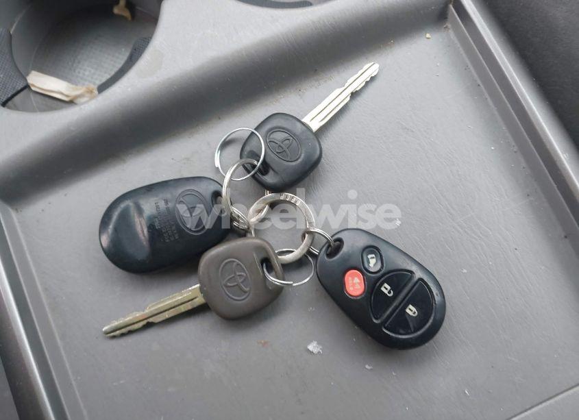 Photo 11 of 2007 Toyota Sienna LE (VIN 5TDZK23C87S032219)